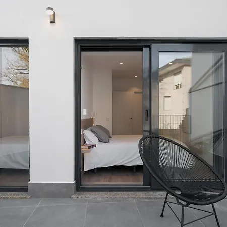 Avos Apartment *
